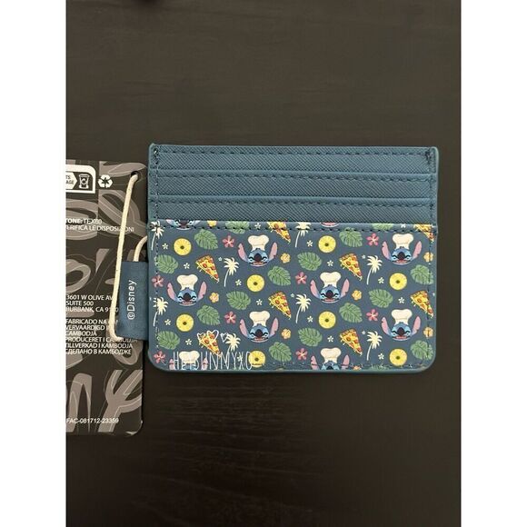 Loungefly Disney Lilo & Stitch Pineapple Pizza Cardholder - Picture 1 of 2